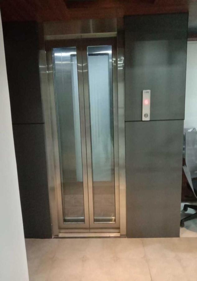 Sharman Suites Pune Exterior foto