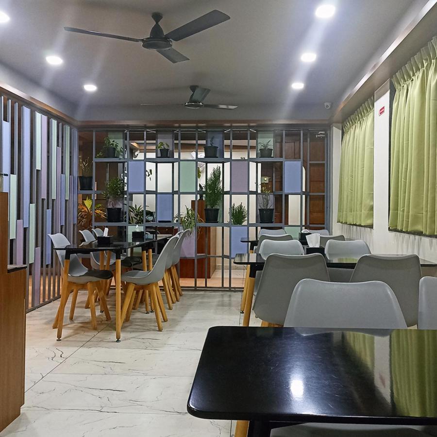 Sharman Suites Pune Exterior foto